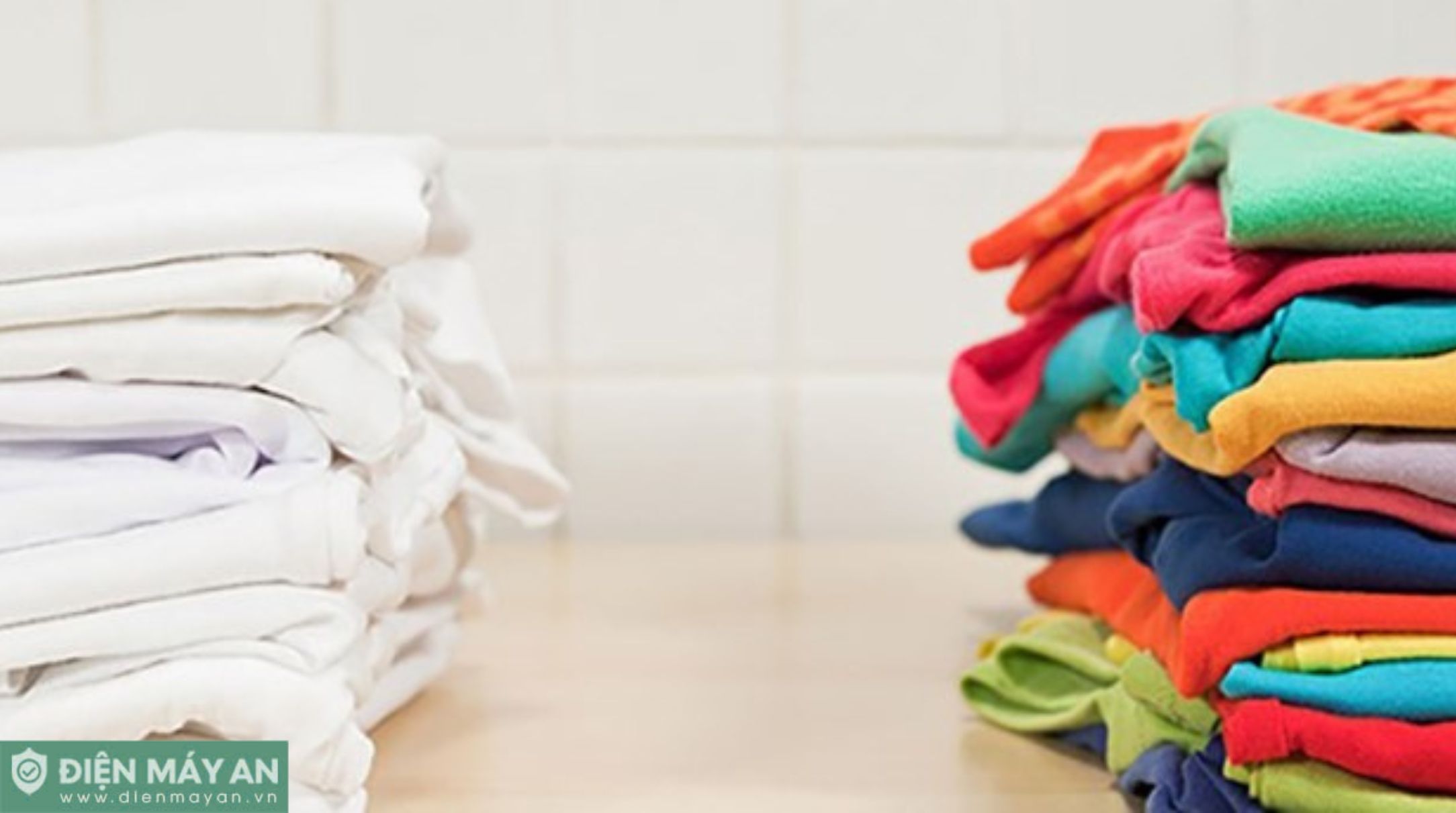 Làm sao để giặt quần áo mới không bị phai màu